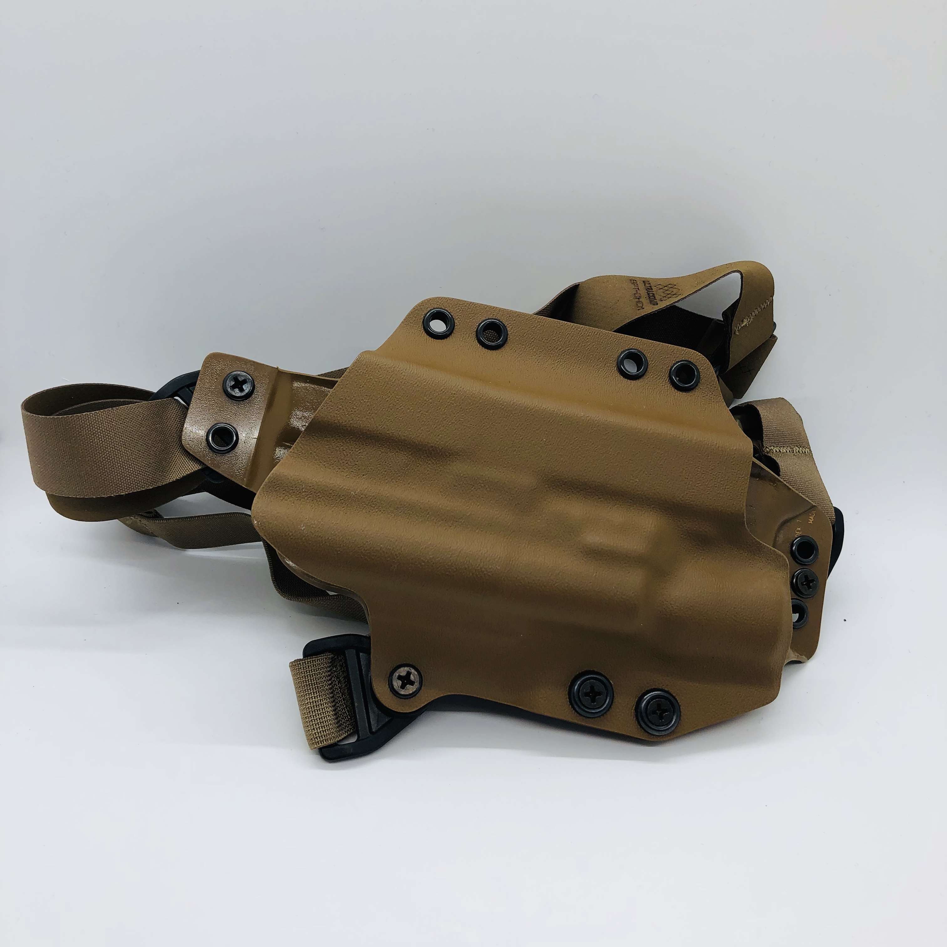 Blackpoint Tactical 114568 Outback Light Mounted Chest System Holster For Glock 20/21 Coyote Blackpoint Tactical 114568 Outback Light Mounted Chest System Holster For Glock 20/21 Coyote
