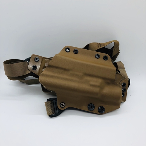 Blackpoint Tactical 114568 Outback Light Mounted Chest System Holster For Glock 20/21 Coyote - 114568