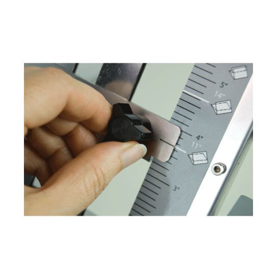 Fold plates are clearly marked for four common folds and can be easily adjusted for custom folds