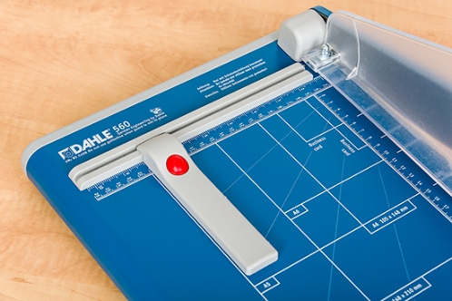 Dahle 560 Guillotine Paper Cutter 13 3/8'' with Safety Shield - DAHLE 560