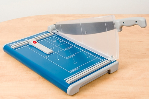 Dahle 560 Guillotine Paper Cutter 13 3/8'' with Safety Shield - DAHLE 560
