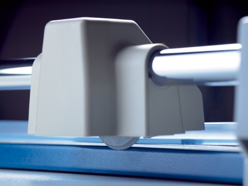 Dahle 552 Rolling Trimmer 20 1/8'' - DAHLE ROLL552