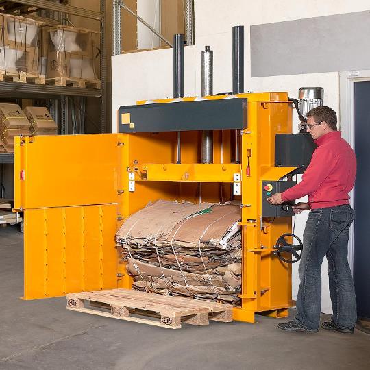 Bramidan B20 Commercial Level Cardboard Box Vertical Baler 208/230/480 Volt 3 Phase - B20