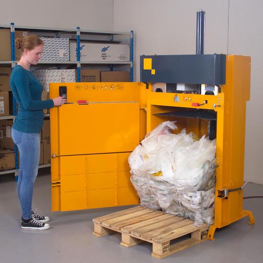 Bramidan B4 Entry Level Cardboard Box Vertical Baler 110V, 60 Hz, 1 Phase - B4