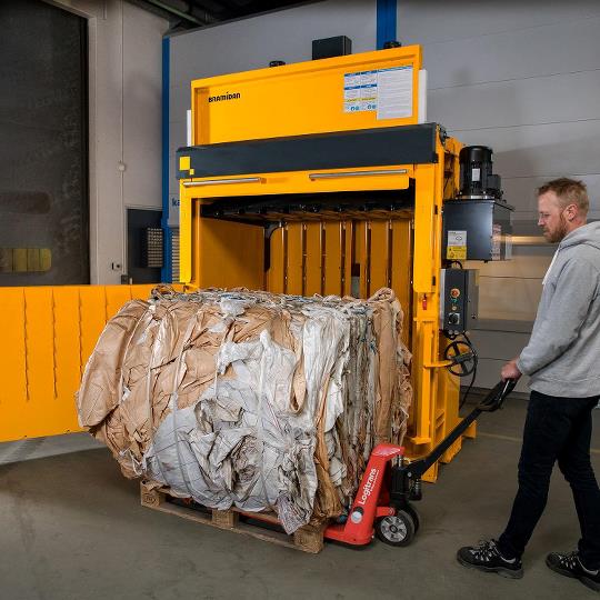 Bramidan B7242 Commercial Level Cardboard Box Vertical Baler 208/230/480 Volt 3 Phase - B7242
