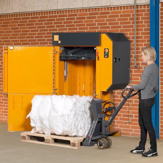 Bramidan X10 Entry Level LOW PROFILE Cardboard, Cans, Hard Plastics Vertical Baler 110V, 60 Hz, 20 AMP - X10
