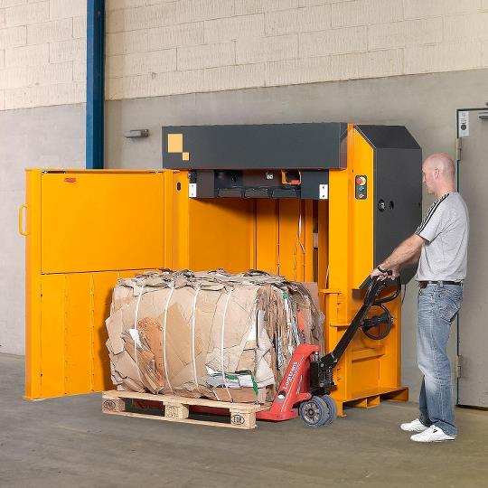 Bramidan X25 Commercial Level Cardboard Box Vertical Baler 208/230/480 Volt 3 Phase - X25